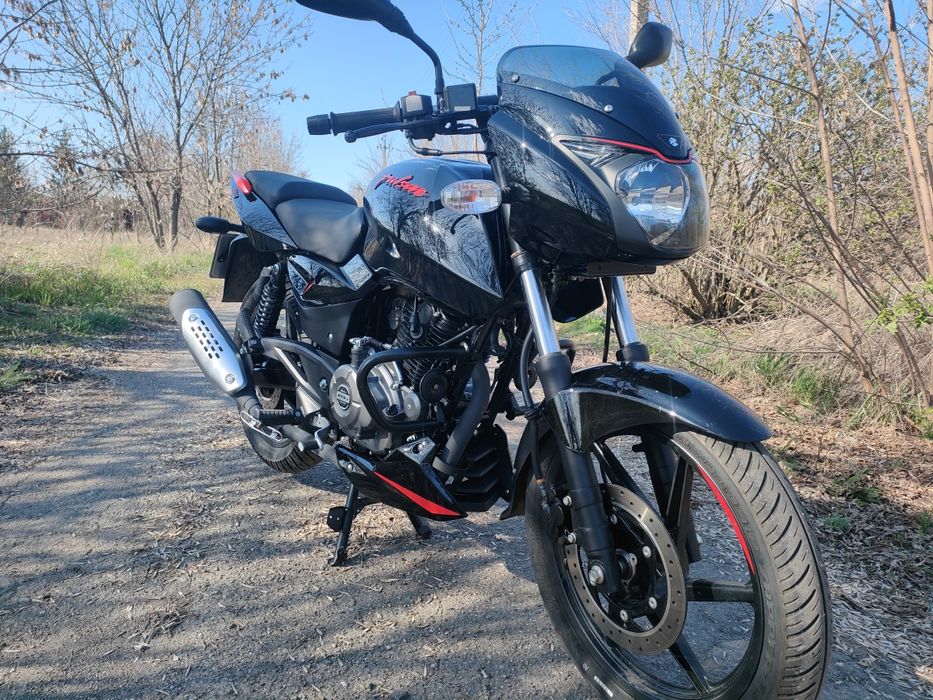 Мотоцикл Bajaj Pulsar 180 TS-i 2021