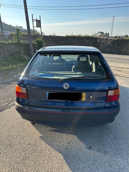 Opel Astra F 1.4 - Para Peças