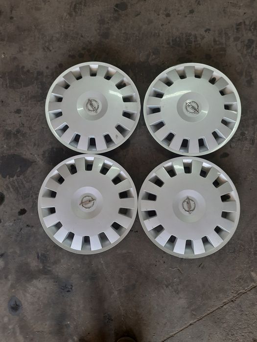 (106) Kołpaki 15" - Opel