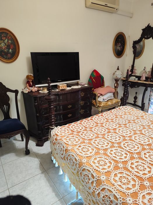 Vendo quarto de bilros completo