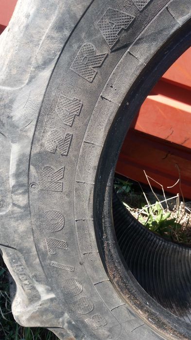 Opona 520/70r34, 360/70r24
