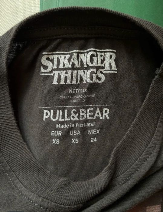 T-shirt  Stanger Things Starcourt XS