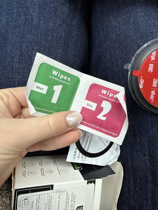 Магнітний тримач для телефона в машину авто