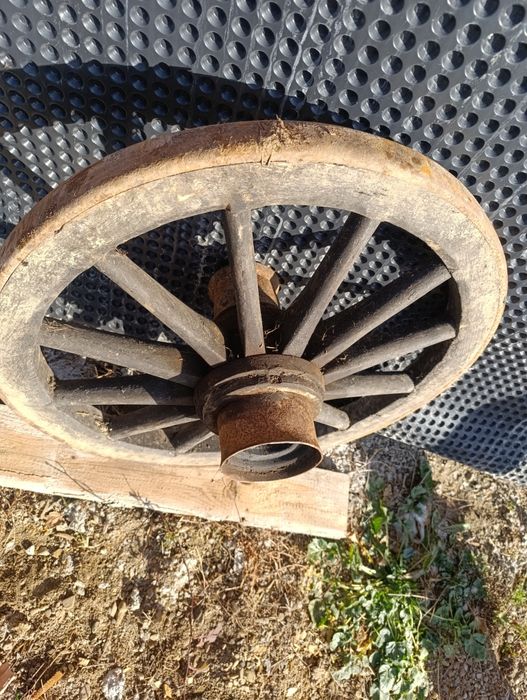 Koło koła drewniane do wozu wóz konny drewniany
