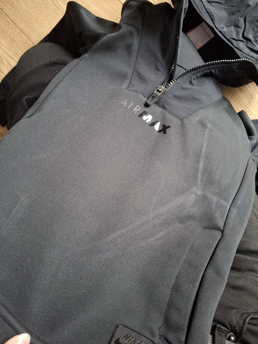 122cm 128cm bluza Nike Air Max czarna chłopięca