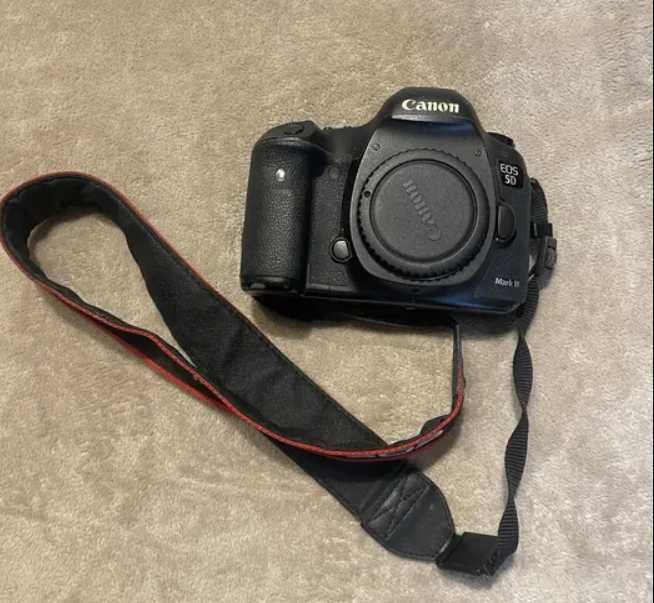 Canon EOS 5D Mark III
