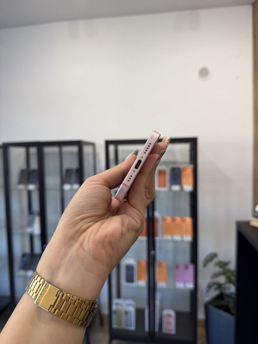 Telefon iPhone 15 128GB Różowy Apple Gwarancja iTrade