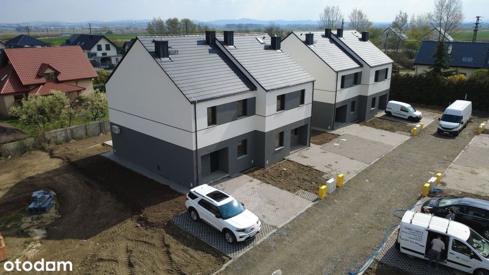 PIESZYCE OGRODOWA | Domy w zabudowie bliźniaczej | OSTATNI DOM