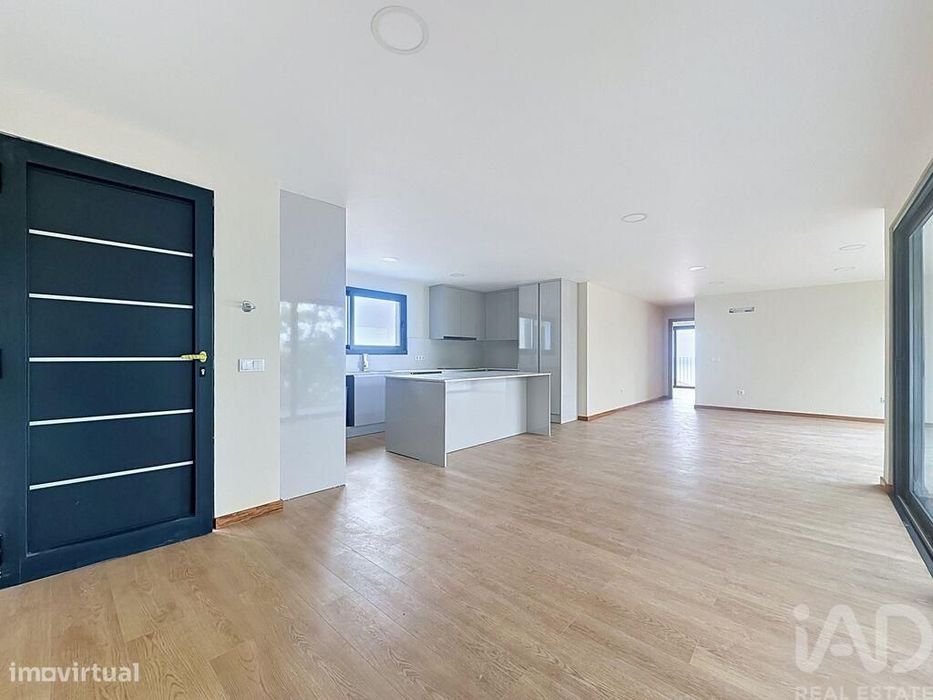 Apartamento T2 em Funchal (Santa Maria Maior) de 130,00 m2