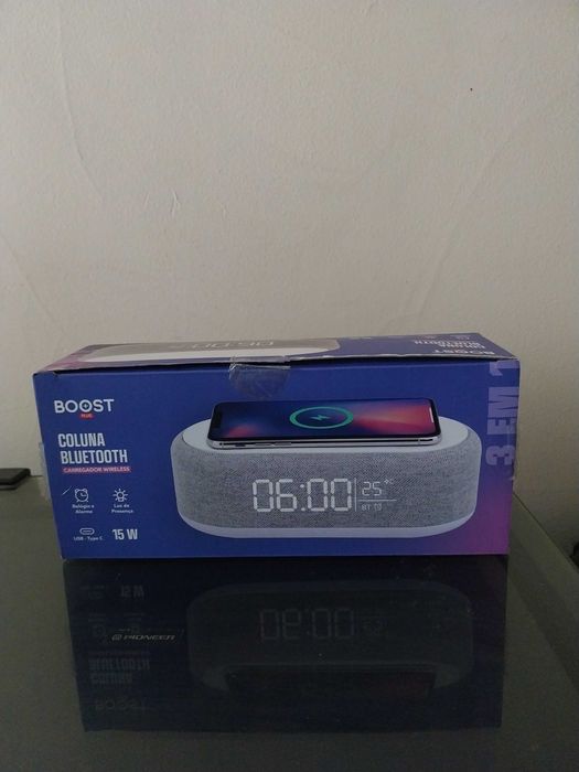 Coluna dupla com ligação bluetooth termómetro e relógio