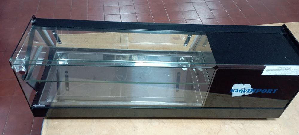 Vitrine refrigerada de balcão
