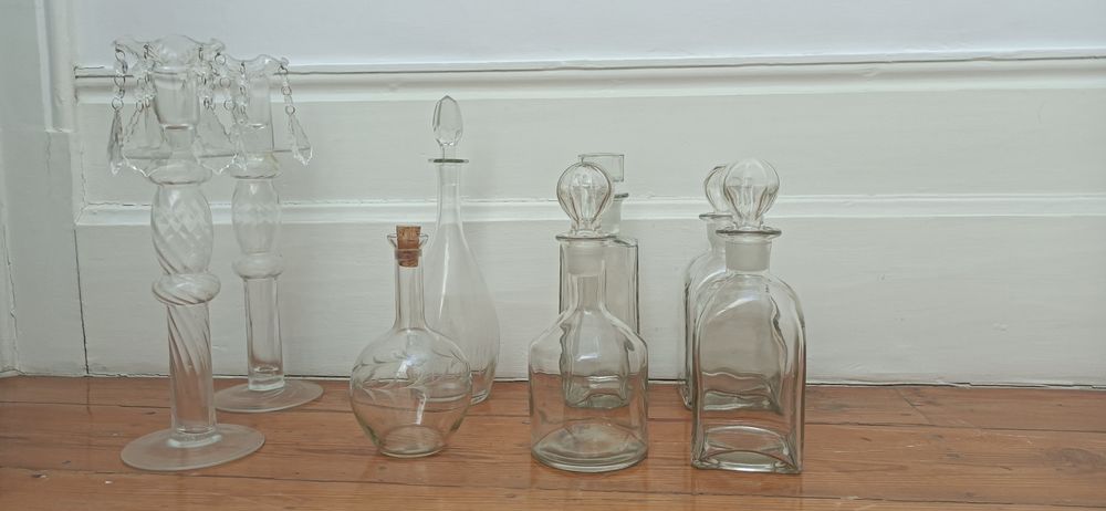 Garrafas em licor em cristal antigas