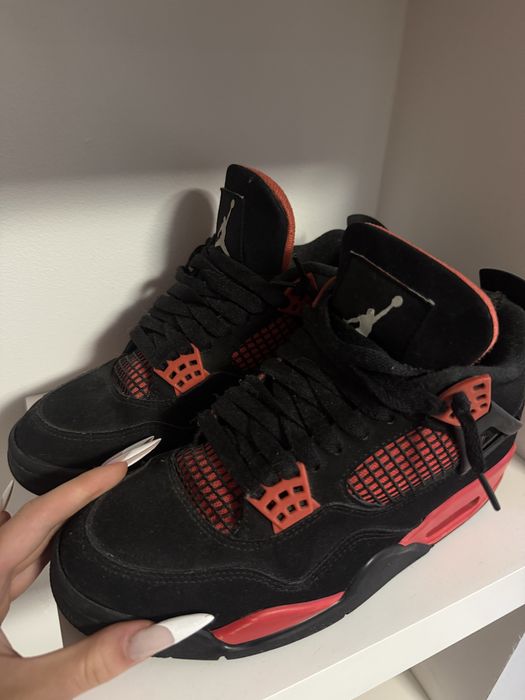 Jordan 4 Red Thunder