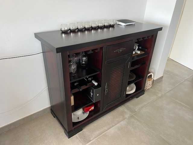 Aparador de Madeira Maciça Tratada64750640350979122