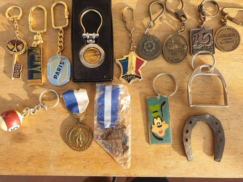 Porta chaves antigos em latão