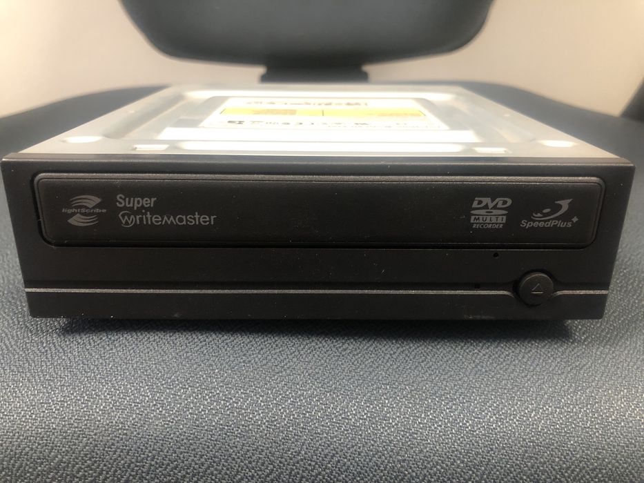 Napęd DVD nagrywarka plus RAM