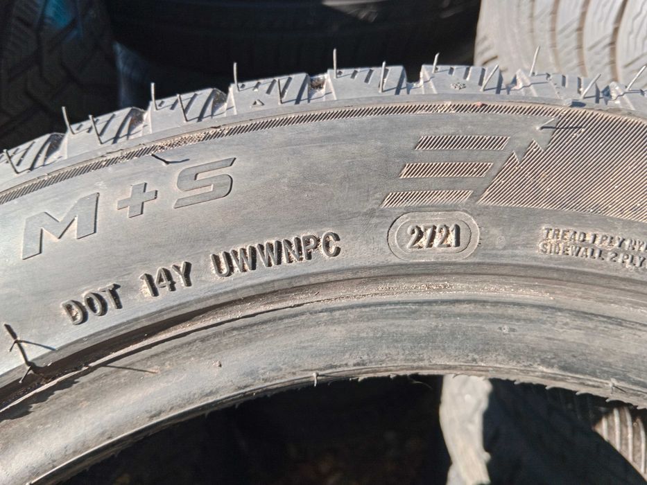 Opona używana 215/50R17 Fortune Snowfun FSR-901 1szt.