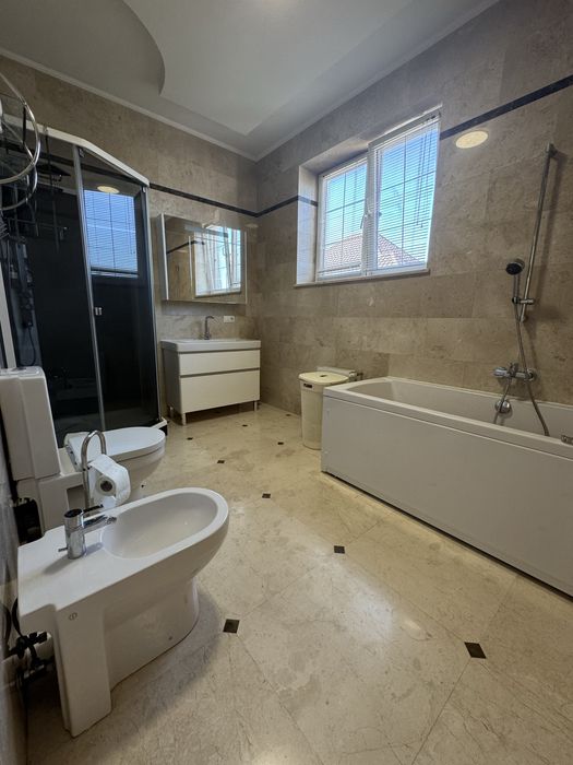 Дом в районе 12 ст.Б.фонтана / Костанди