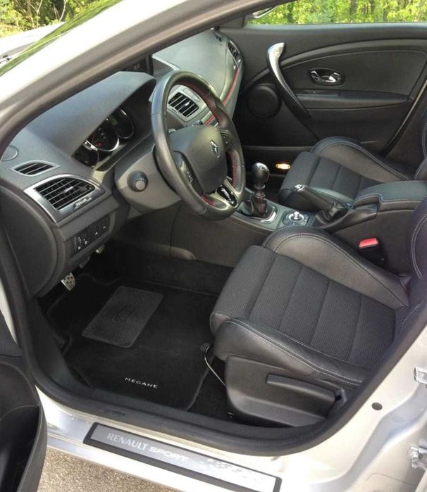 RENAULT MEGANE III 1.5 DCI 110CV excelente estado de uso