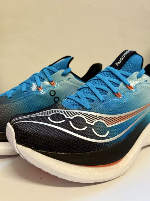 Кросівки Saucony Endorphin Pro 5