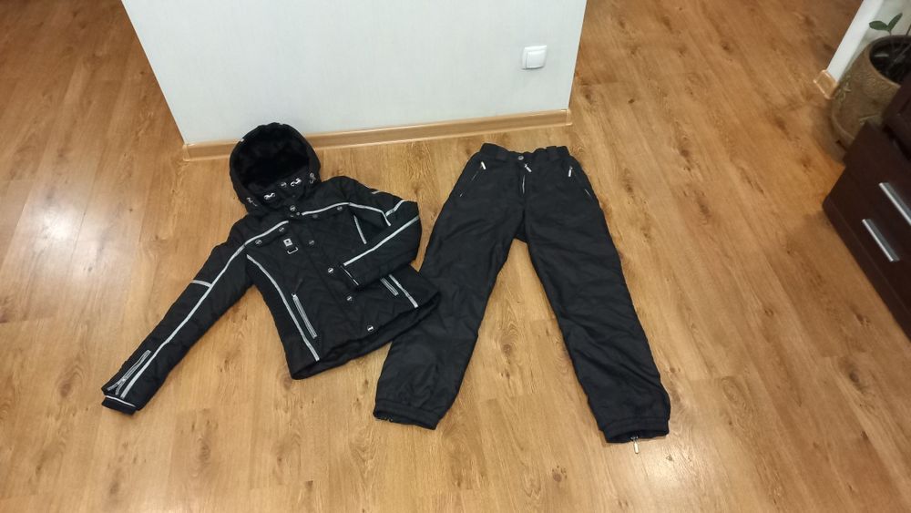 Лыжный костюм 36р ,S,IcePeak