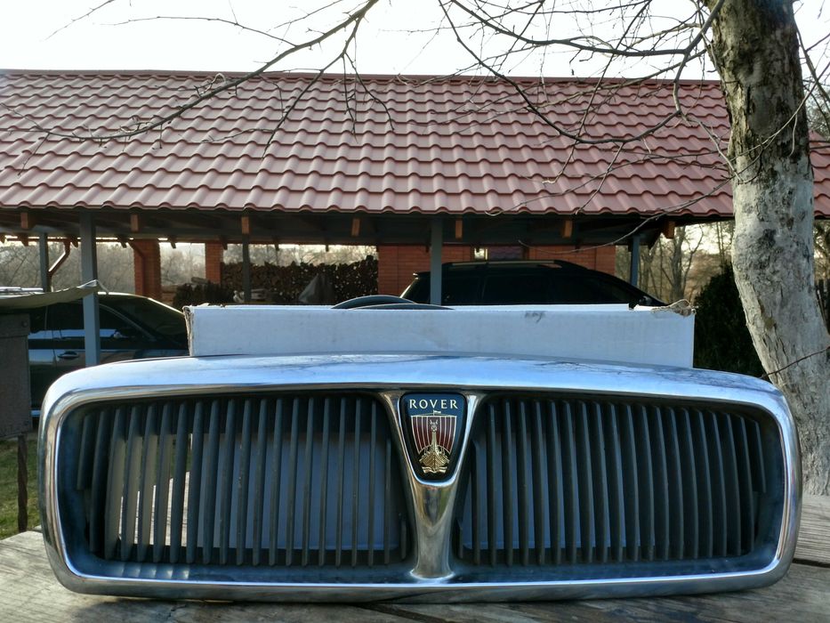 Продам решётку радиатора Rover 200 coupe