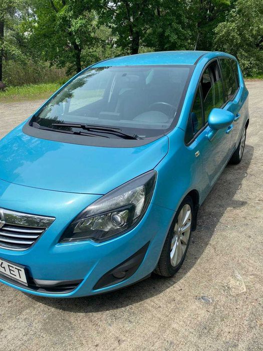 Продаж Opel Meriva 2010