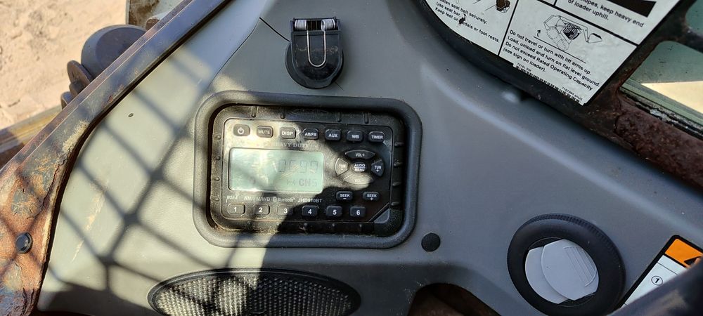 Бобкат Bobcat s650