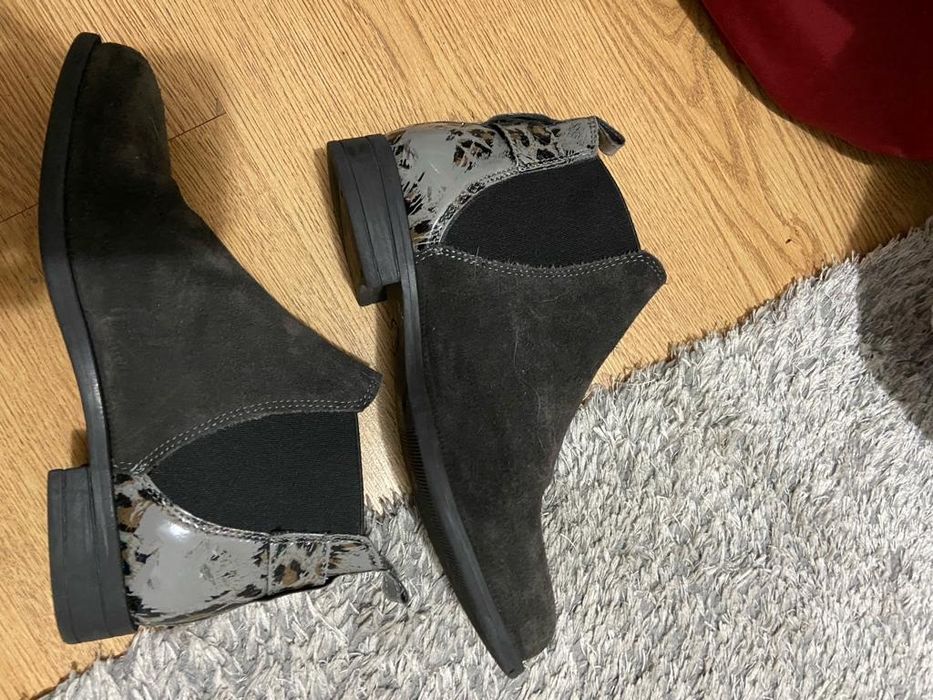 Ténis, botins, sandálias