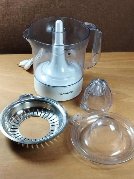 Espremedor de Citrinos Kenwood