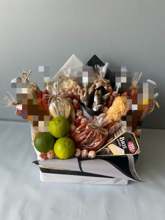 Фудбукет, смачний букет, подарок мужу, букет з ковбасок, мʼясні букети