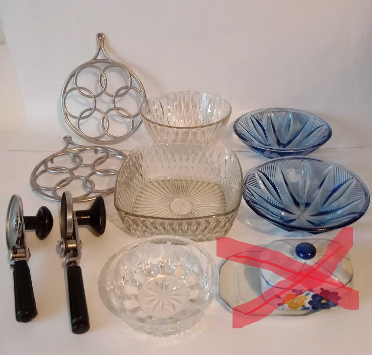 Чашки, кружки, лотки эмаль СССР и др.- распродажа