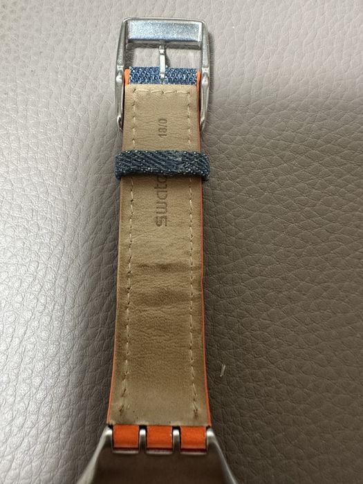 Relógio Swatch - Ref. YGS763 - “Jean´s Me” - 2013