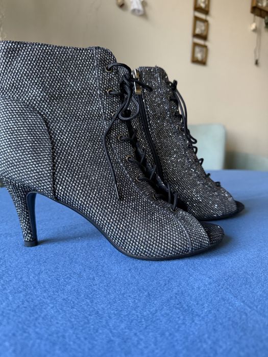 Туфлі для танців/хілс, high heels