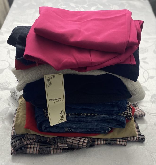 50 ciuchów 1 sztuka 90 groszy ciuchy jak nowe OFERTA