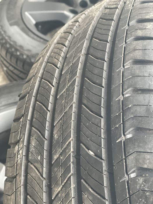 Шини Michelin primacy 255/60 R20