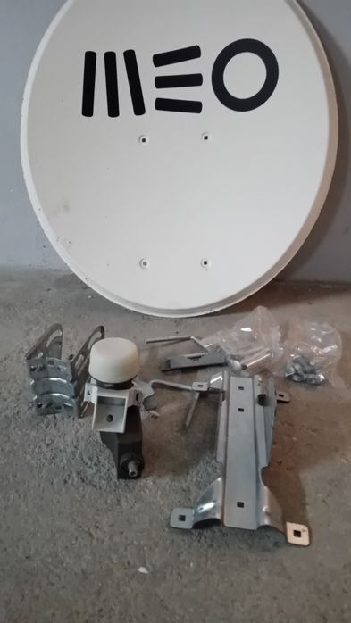 Antena sem aste  cuase nova