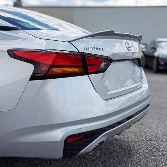 Спойлер Nissan Altima накладка на багажник ляду бленда нисан альтима антикрыло