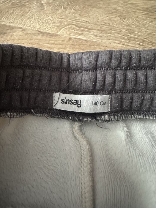 Sinsay dres 146 spodnie bluza 140 komplet set dresy