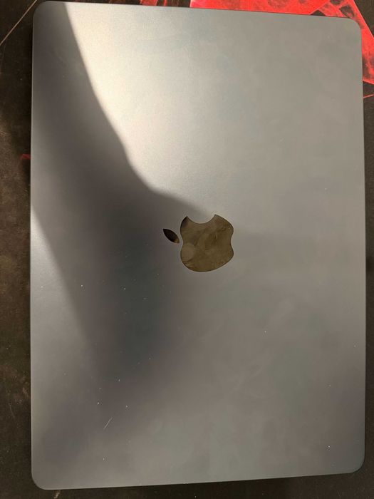 MacBook Air M3 13" – 16 GB RAM – 512 GB SSD – Azul meia noite