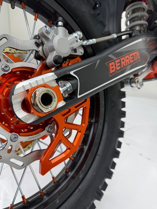 Cross Berreta TR7 300cc Professional series