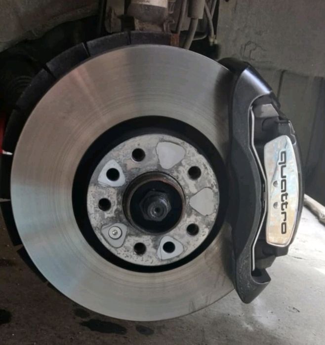 Swap S4 A4 B6 S3 A3 8P 345mm GOLF V VI GTI r32 zaciski + jarzma