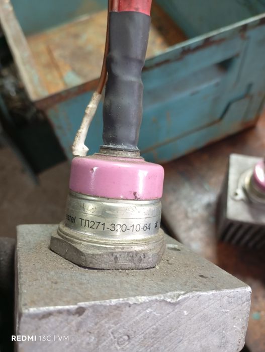 Тиристори, діоди, симістори