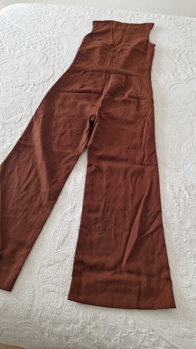 Macacão cor de tijolo, Zara, tamanho S
