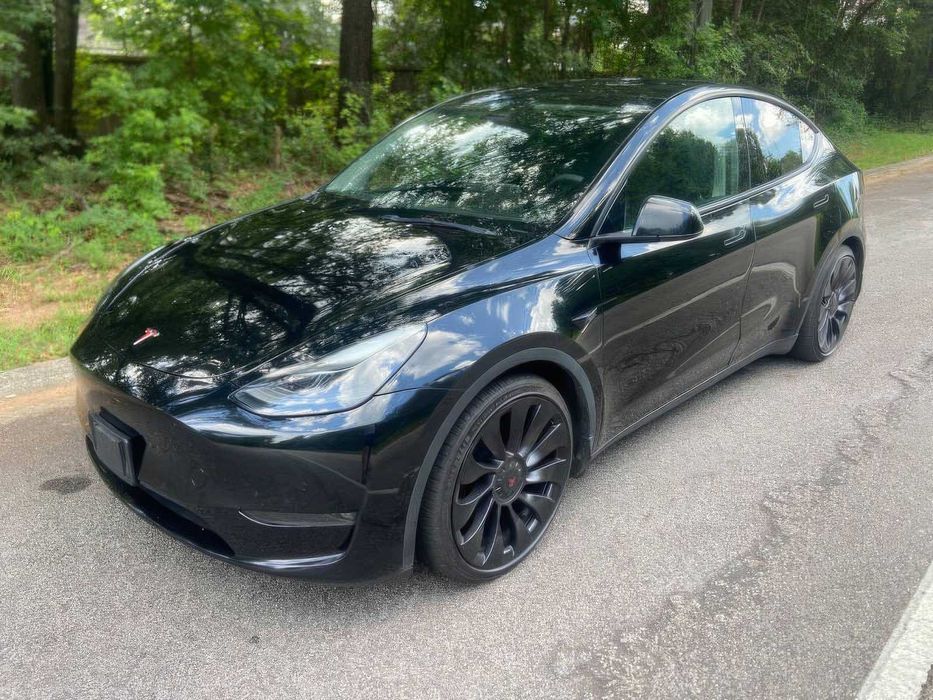 Tesla Model Y Performance      2022