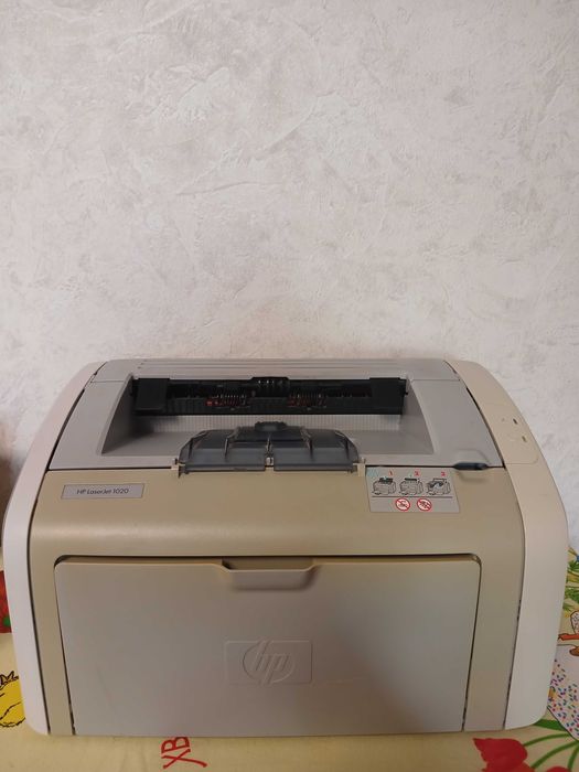 Лазерний принтер HP 1020 + картридж
