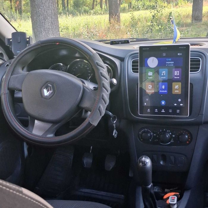 Renault Logan 2 2013 рік 1.5 дизель