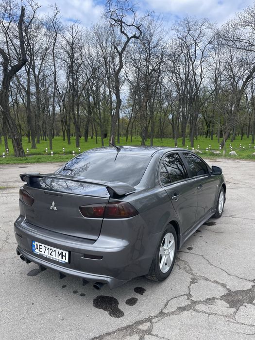 Митсубиси лансер х