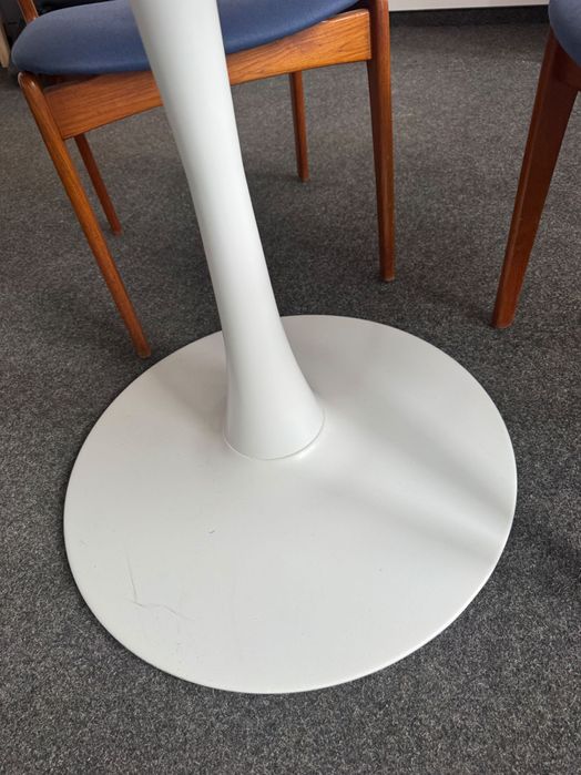 Stół Jysk ringsted 100cm biały jak nowy