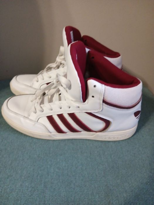 Bury sportowe, 44, Adidas, długość wkładki 29cm.